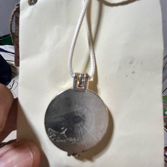 Silver Peace Pendant Necklace with essential oil diffuser- Handcrafted - Picture 4 of 5